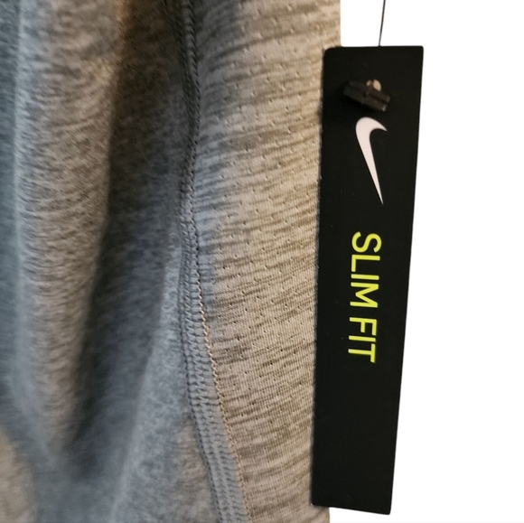 NWT Nike Men's Pro Short-Sleeve Training Top Slim Fit Size Large in Smoke Grey - Picture 5 of 8